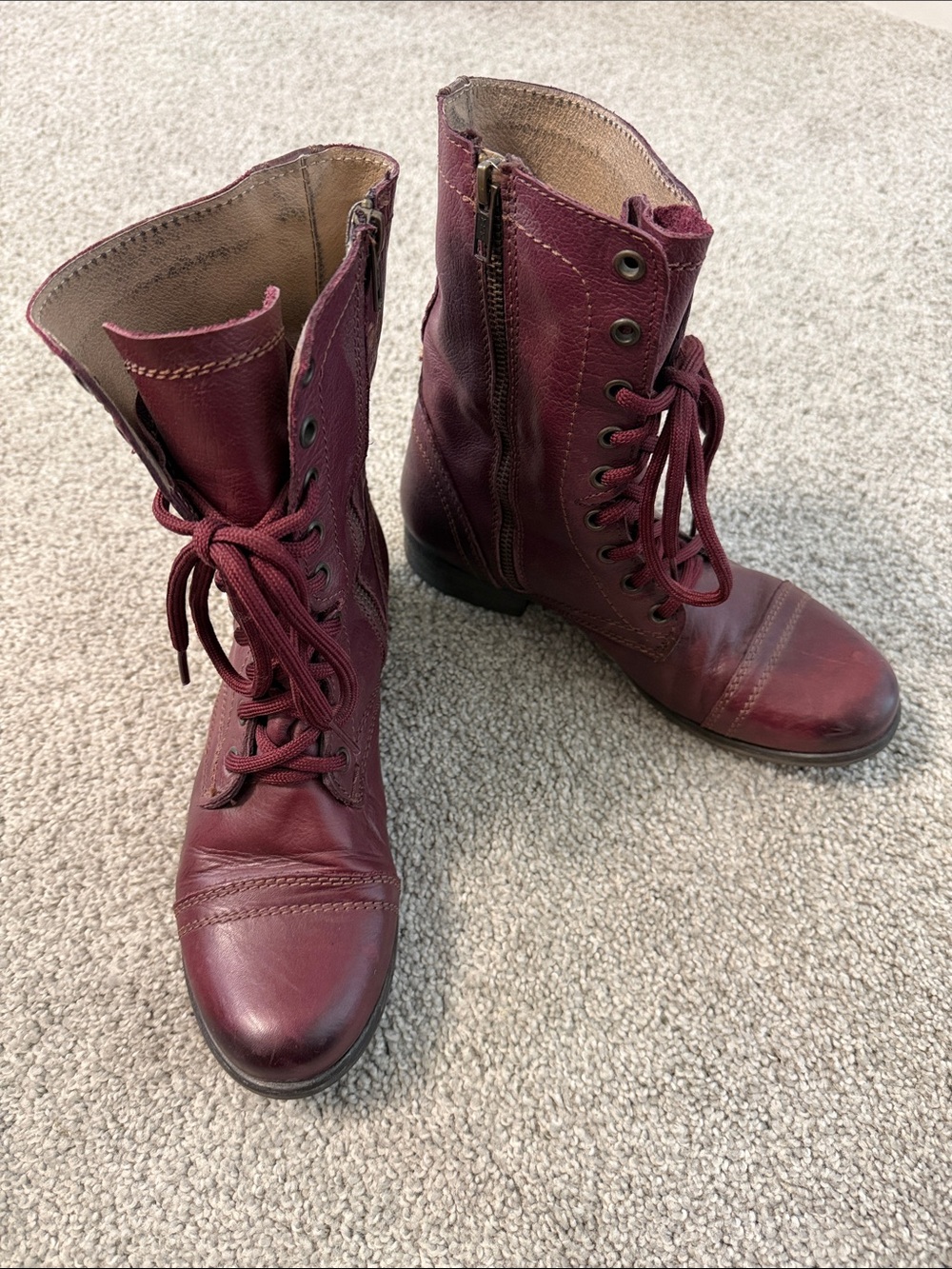 Steve Madden Wine Leather Lace-Up Combat Boots with Side Zip EUC